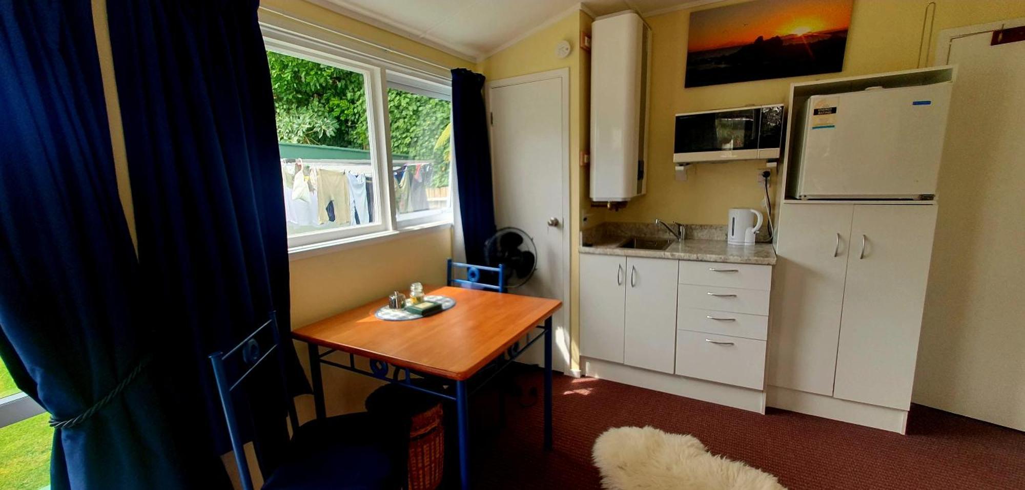 Waikanae Studio B&B Exterior photo